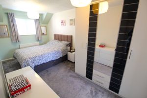 Bedroom- click for photo gallery